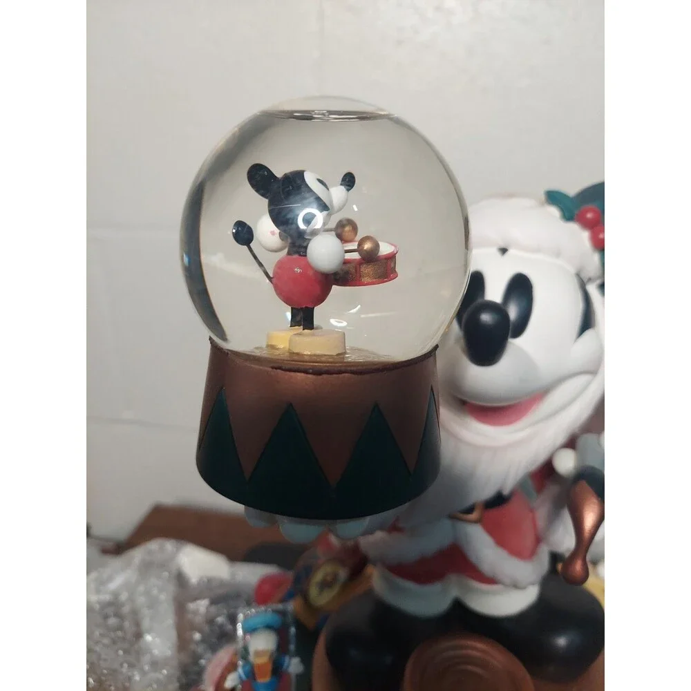 Disney crank works